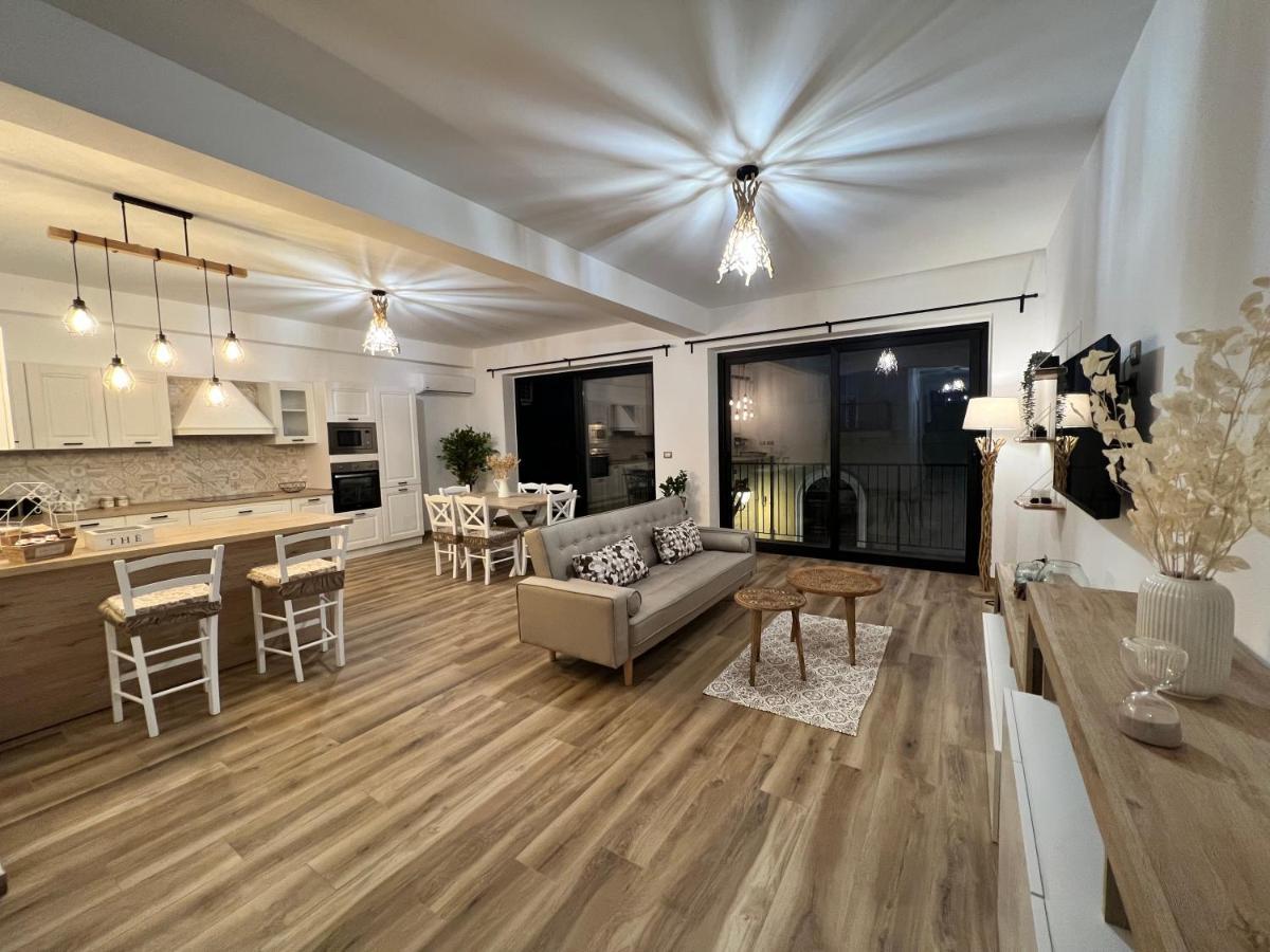 Al Vicolo Stretto Appartement Brancaleone Marina Buitenkant foto